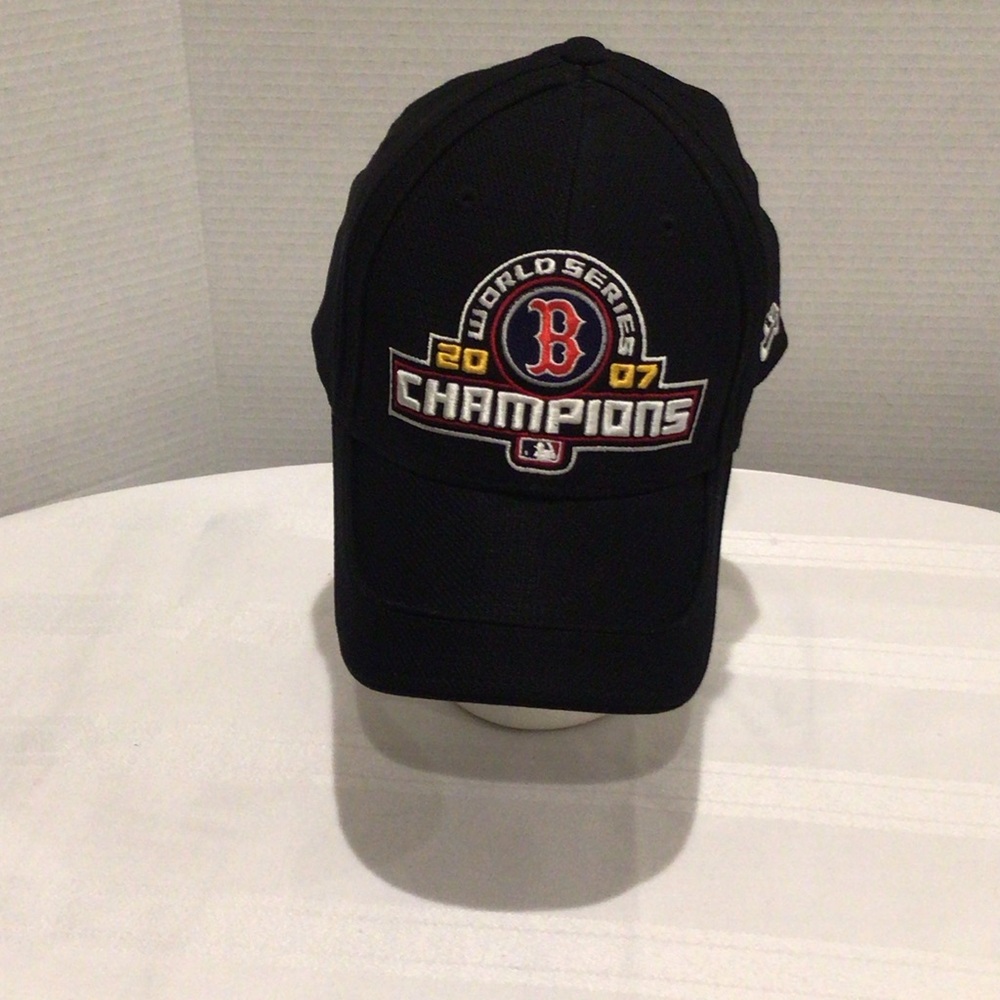 Black 2007 World Series Champions Cap fitted